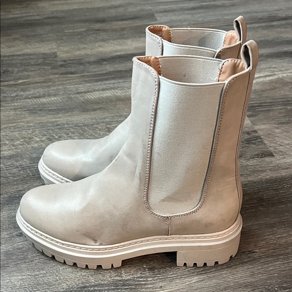 Anna Field Women’s Beige Chelsea Ankle Boots Size 9 ✔️